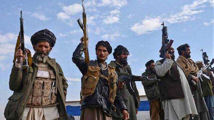 भारत से वापस अफगानिस्तान भेजा गया युवक बना तालिबानी लड़ाका, हथियार लहराते हुए तस्वीर आई सामने